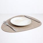 Shtroje për Tavolina Ovale – Lëkurë Sintetike – 2 Anë 32×45 – Bezhë (12 cp Standard) - Figura 2